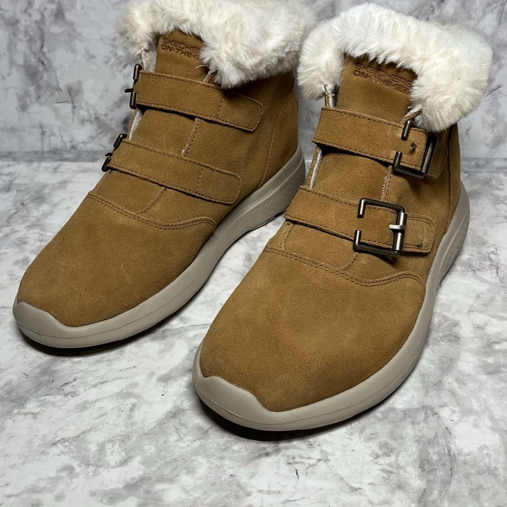 Skechers Womens On the GO City 2 Size 8.5 Suede Boots Winter Fling Brown Bootie